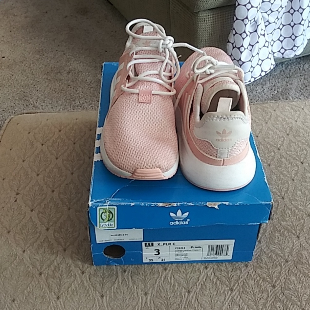 Boy/girl pink Adidas